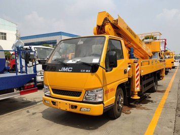 江铃直臂18米高空作业车